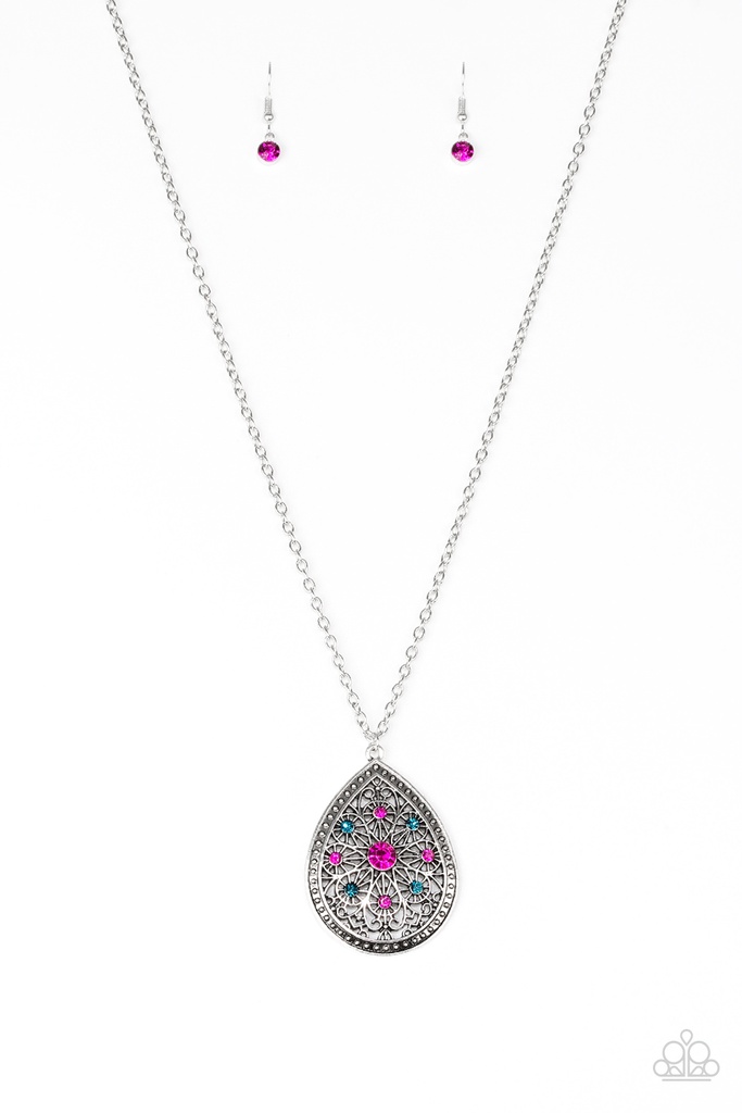 I Am Queen - Multi Color Pendant Necklace