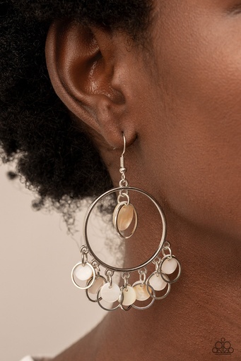 [199] Circle Earrings with Silver Loop and Shell Finish - Cabana Charm