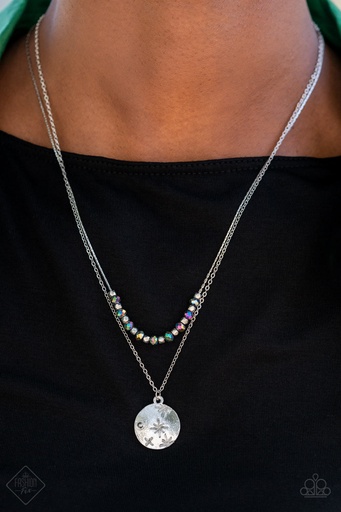 [231] Layered Necklace Star Pendant with Beads in Oil Spill Jewelry - Stunning Supernova